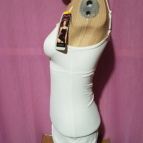 New Maidenform tummy/back/waist firm control top - Picture 8 of 8